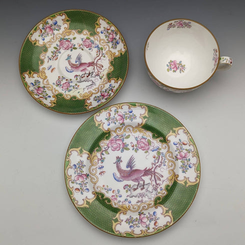 20 世紀上半葉英國明頓茶杯三重奏 Cockatrice Green 連譯